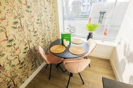 Stylish 50m2 Two-bedroom - Sd23k Apartamento *