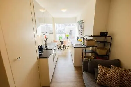 Stylish 50m2 Two-bedroom - Sd23k Apartamento Eindhoven