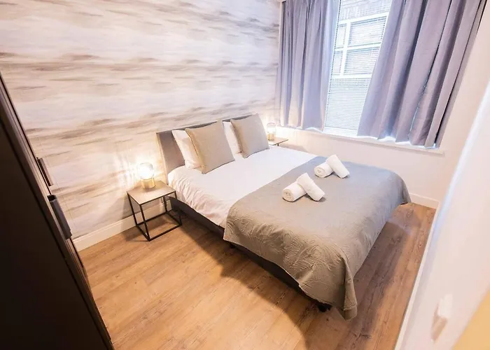 Stylish 50m2 Two-bedroom - Sd23k *