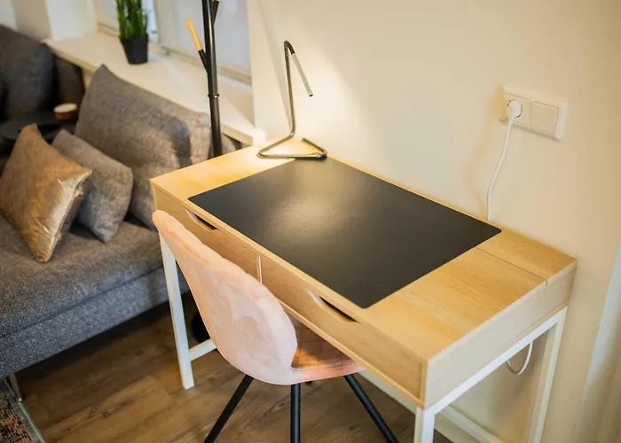 Stylish 50m2 Two-bedroom - Sd23k Apartmán