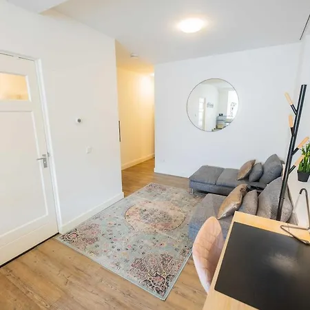 Apartamento Stylish 50m2 Two-bedroom - Sd23k